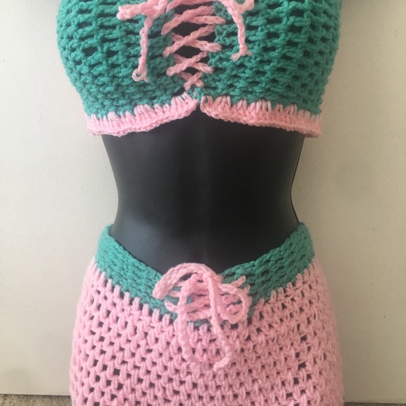 One piece knitted outfits - Picture 3 of 8